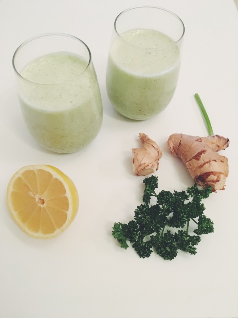 Vanilla Green Digestion Smoothie | Meatless Musings